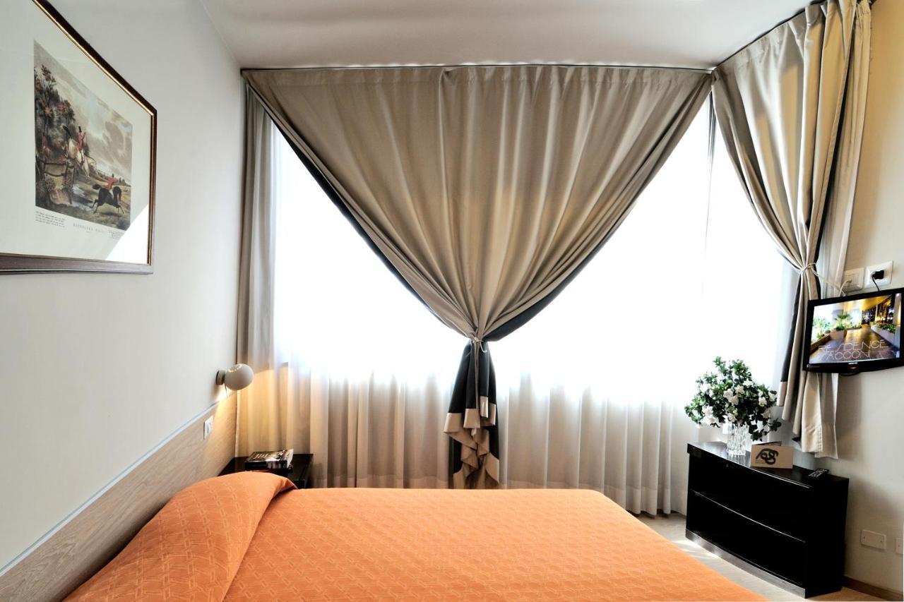 Residence Sacconi - Rome — Photos 1